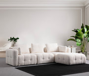 Sofá de canto elegante, branco, 290 x 200 cm | Estrutura em madeira de faia e aglomerado, tecido 100% poliéster | Inclui 5 almofadas, perfeito para ambientes modernos