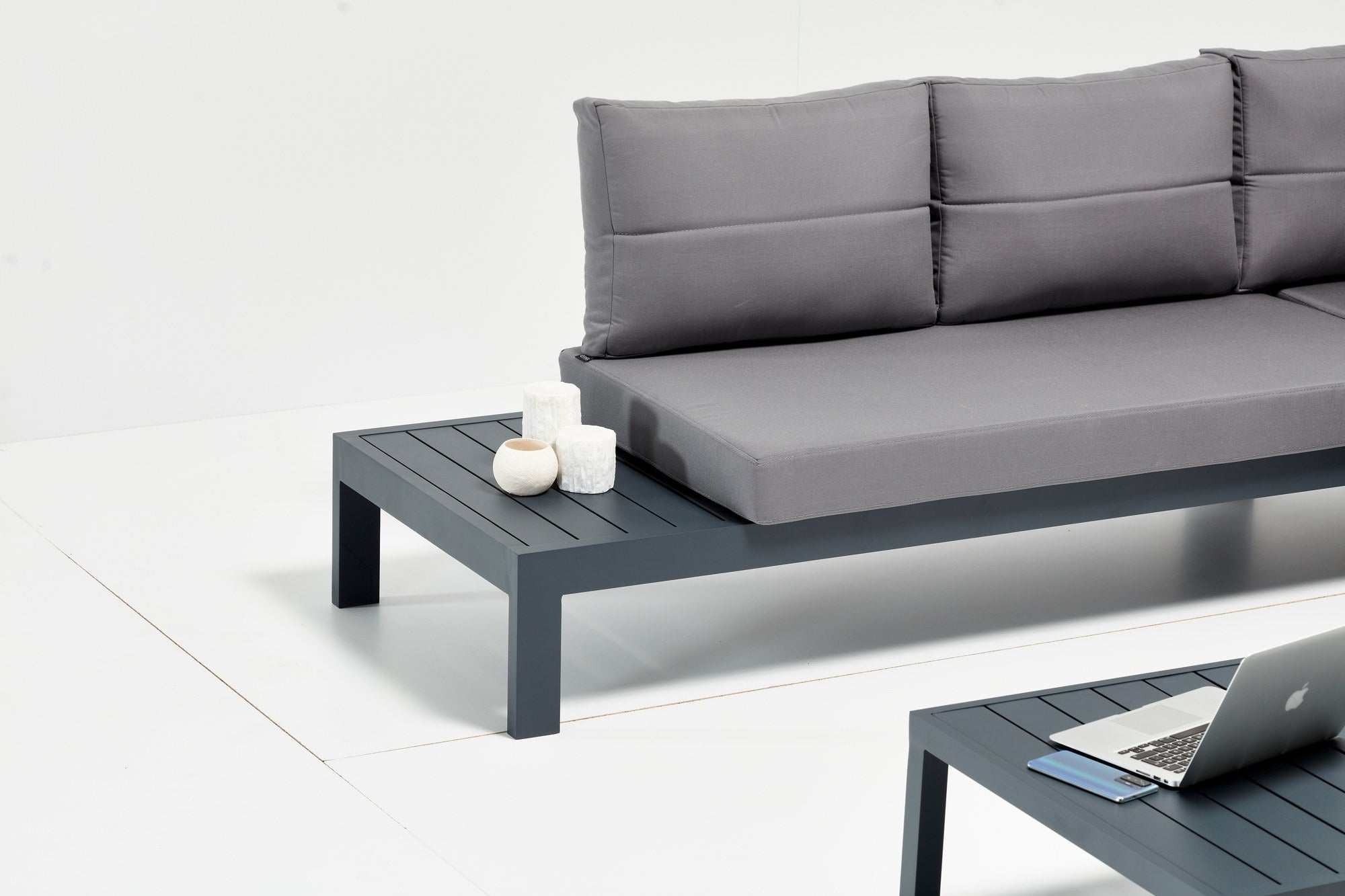 Conjunto de Lounge de Jardim – Sofá de Canto e Mesinha de Café – Multicolorido – Alumínio e Poliéster