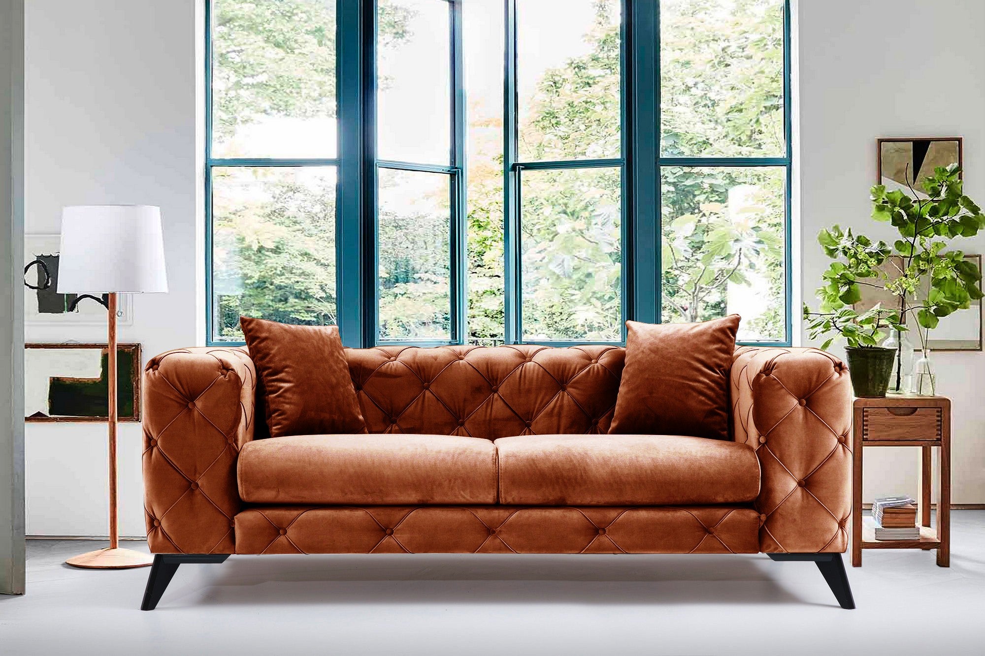 Sofá moderno de 2 lugares, laranja, 197 cm | Estrutura em madeira de faia, 100% poliéster, capas removíveis, pernas de metal preto, inclui 2 almofadas | Elegante e confortável
