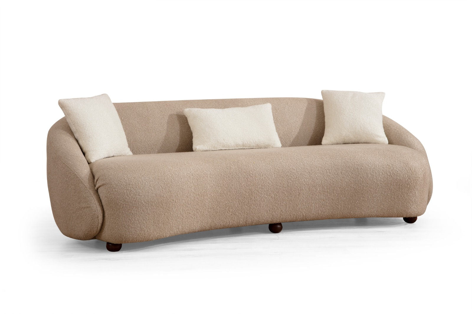 Sofá moderno de 3 lugares, cappuccino, 230 cm | Estrutura em madeira de faia, 100% poliéster, almofadas fixas, pés em nogueira | Elegante e confortável para casa e hotel