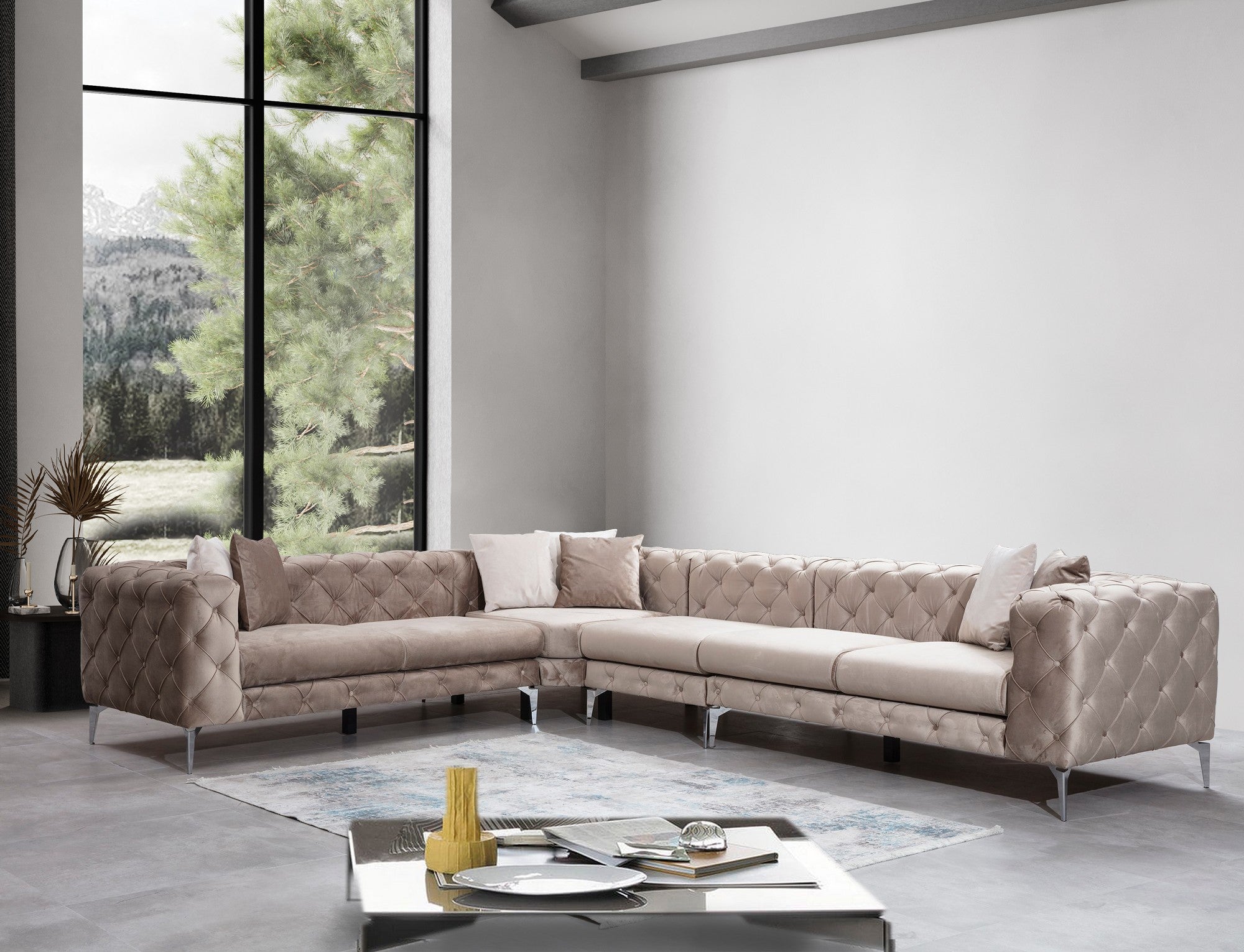 Sofá de canto moderno, bege, 310 cm x 270 cm | Estrutura em madeira de faia e aglomerado, 100% poliéster, pernas em metal preto fosco | Inclui 2 almofadas, tecido lavável a seco