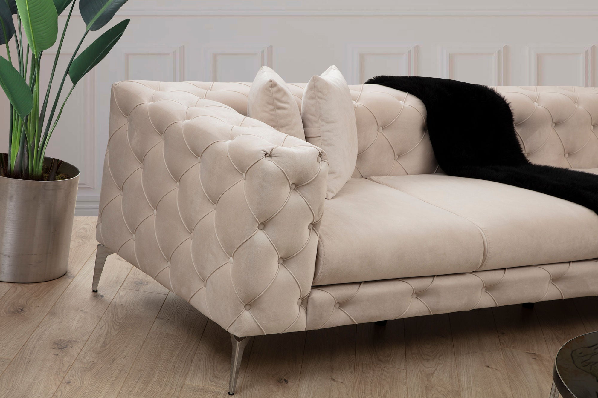 Sofá de canto moderno, cru, 310 x 270 x 70 cm | Estrutura em madeira de faia e aglomerado, 100% poliéster, 6 almofadas, capas removíveis, pernas de metal | Elegante e confortável