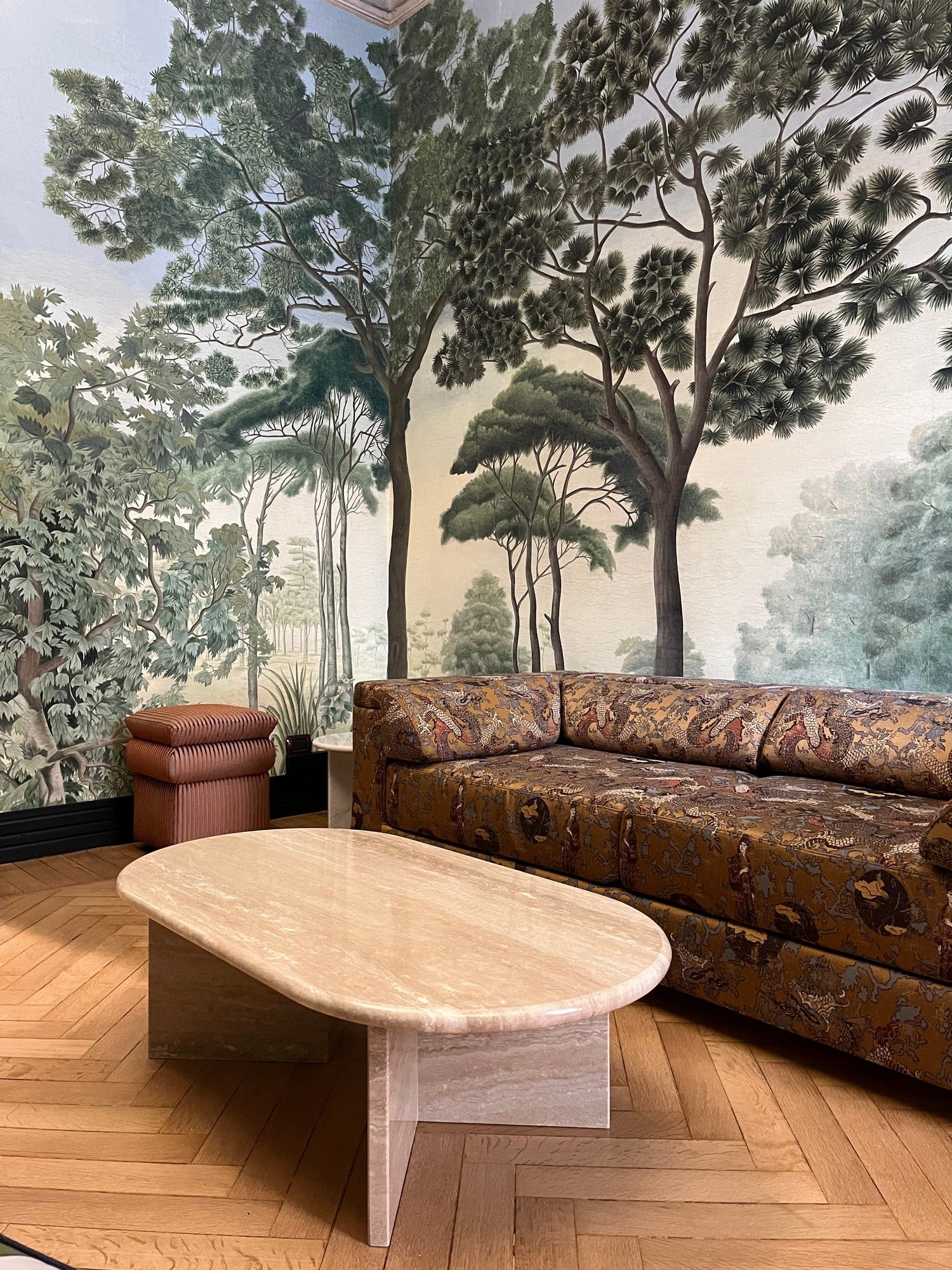 Mesa de Centro em Travertino Bege - Design Elegante 60x120cm para Sala de Estar Moderna