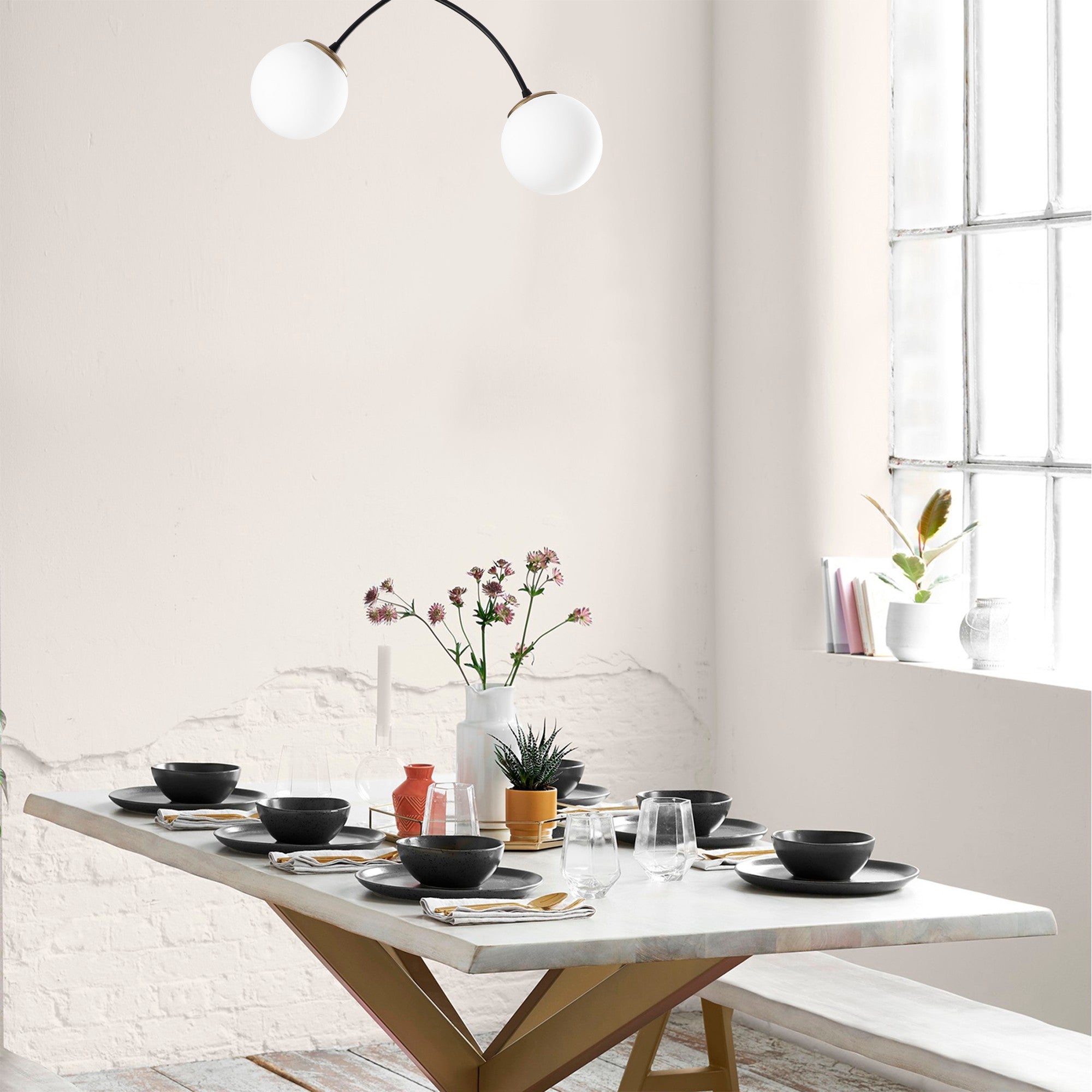 Candeeiro de Teto Industrial Moderno – 51 x 15 cm – Branco e Preto – Metal e Vidro