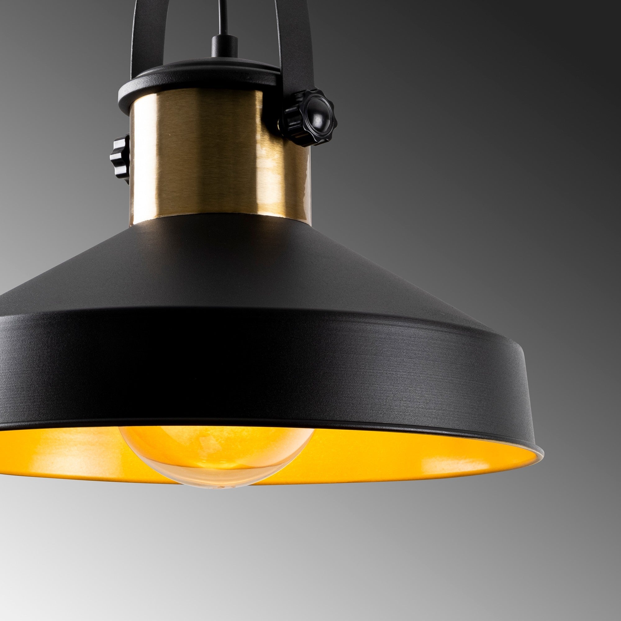 Candeeiro de Teto – 35x35 cm – Preto – Metal