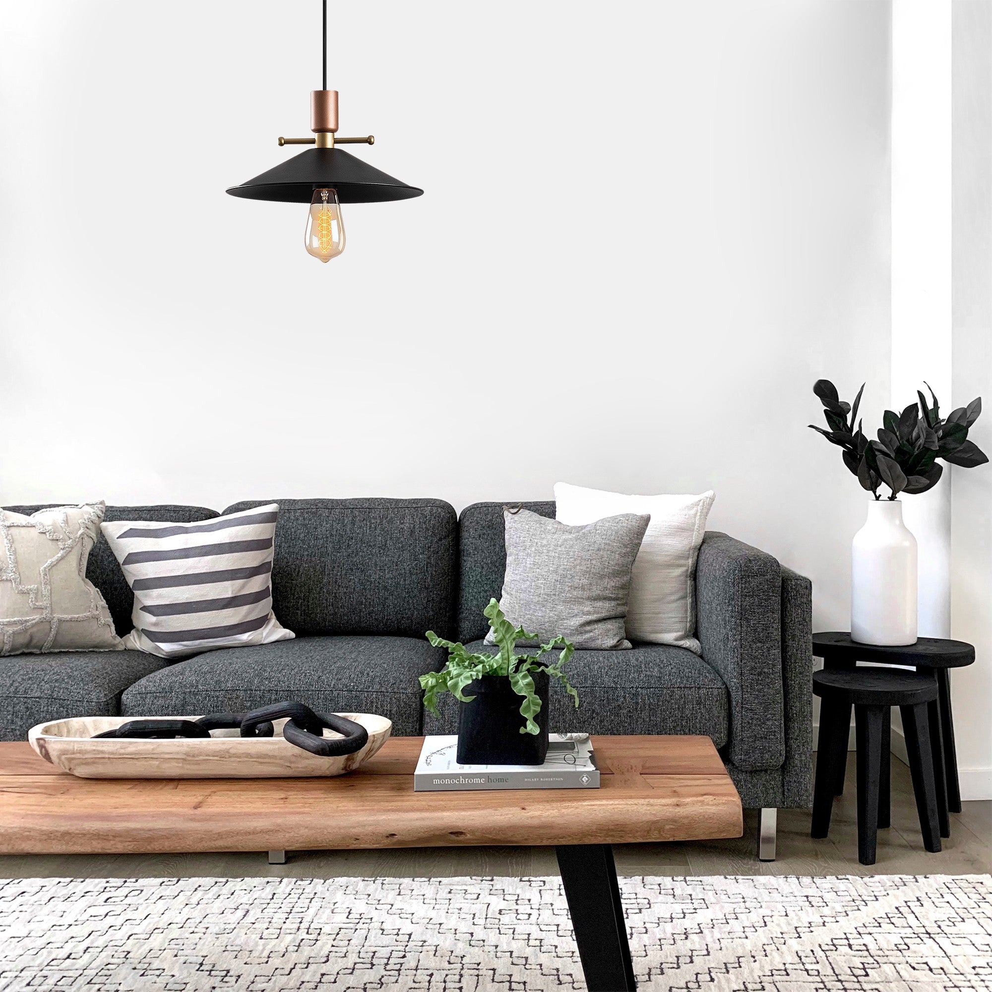 Candeeiro de Teto – 30 x 30 cm – Preto e Cobre – Metálico