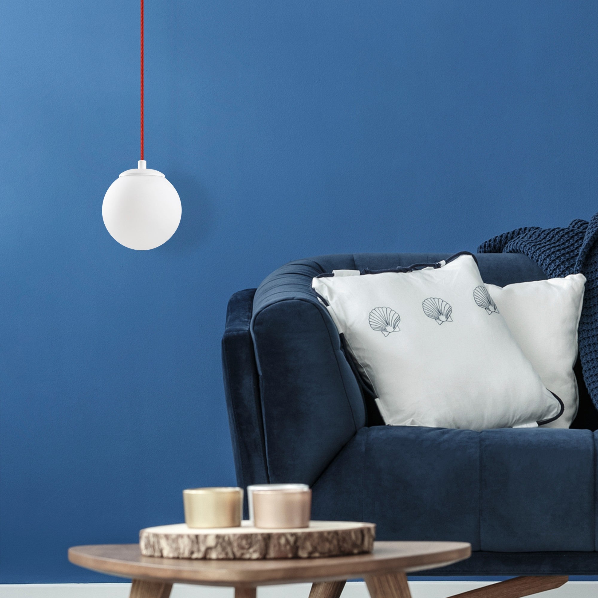 Candeeiro de Teto – 15x15 cm – Branco e Vermelho – Metal