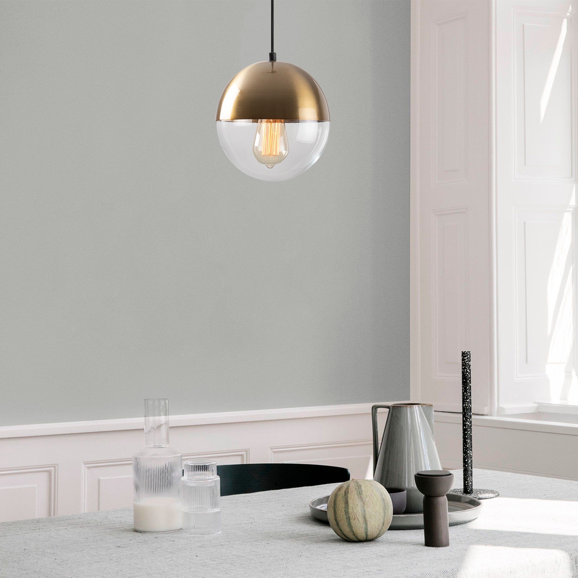 Candeeiro de Teto moderno – 20x20 cm – altura 117 cm – metal e vidro