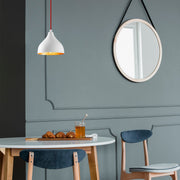 Candeeiro de Teto Escandinavo, Corpo de Metal, 18 x 18 cm, Altura 114 cm, Branco e Vermelho, Soquete E27, Máx. 40 W, Design Elegante para Espaços Modernos, Classificação IP20