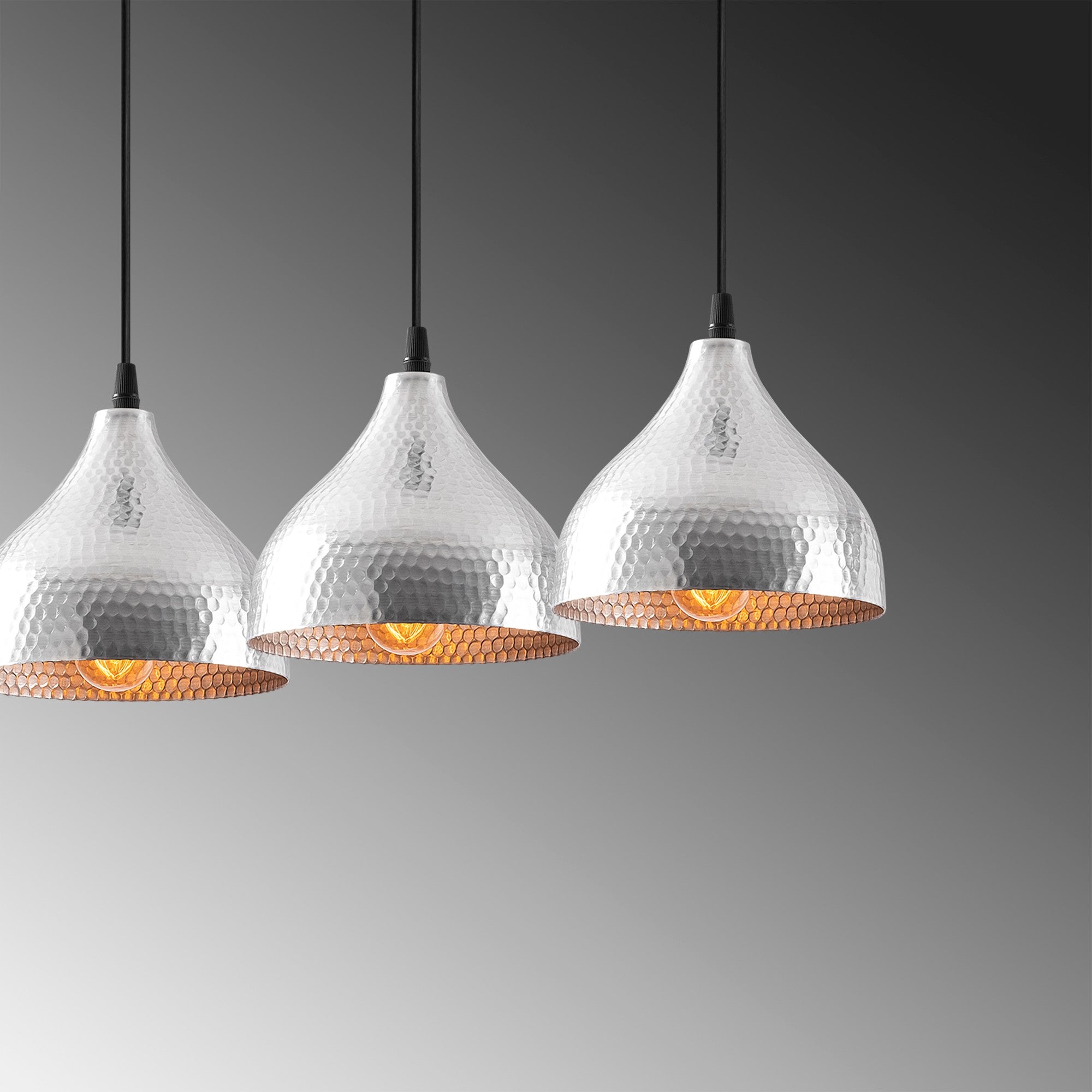 Candeeiro de Teto – 68 x 18 cm – Prateado – Metal