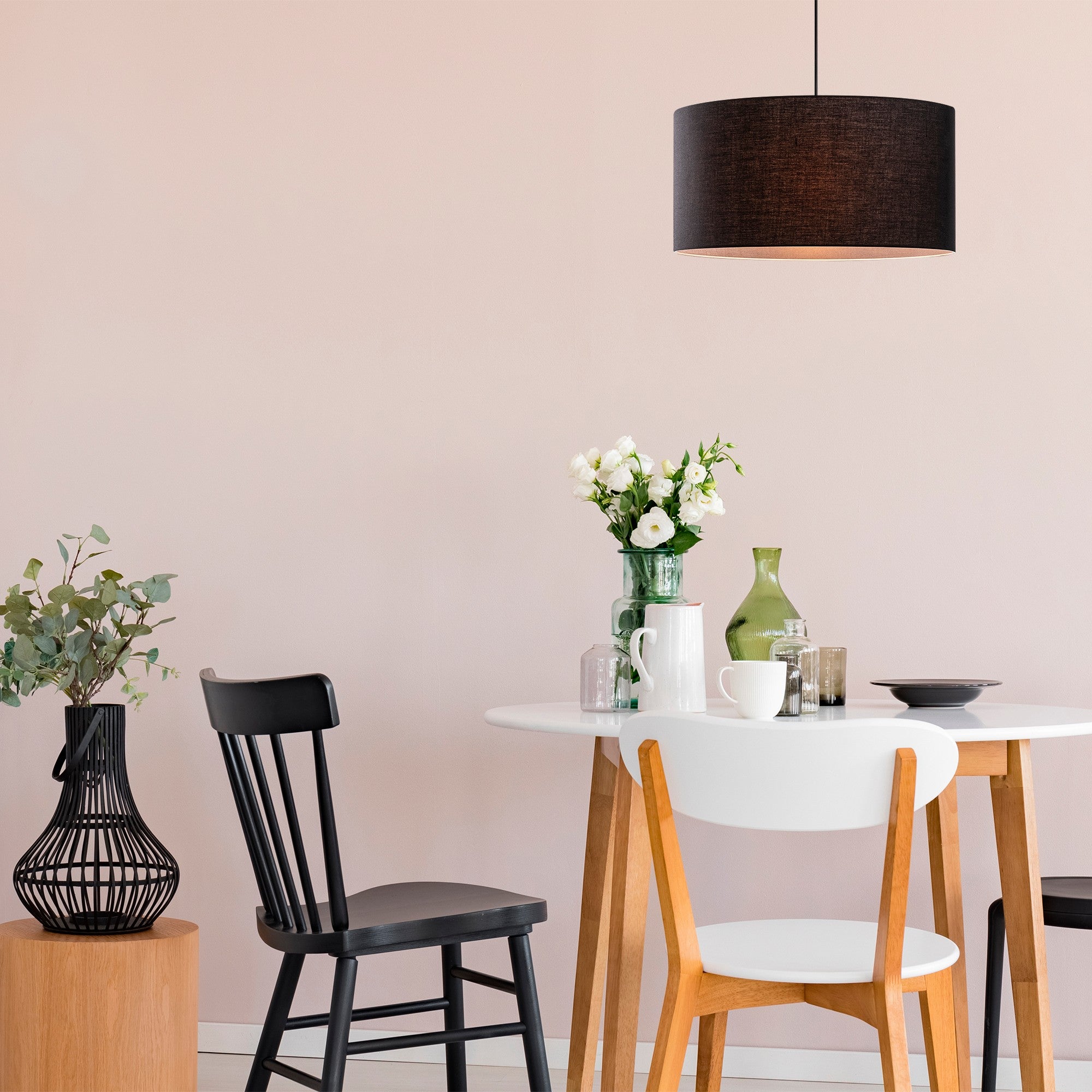 Candeeiro de Teto estilo escandinavo, corpo de metal preto, altura ajustável de 41 a 121 cm, tampa de tecido de 50 cm de diâmetro, soquete E27, iluminação elegante para espaços modernos