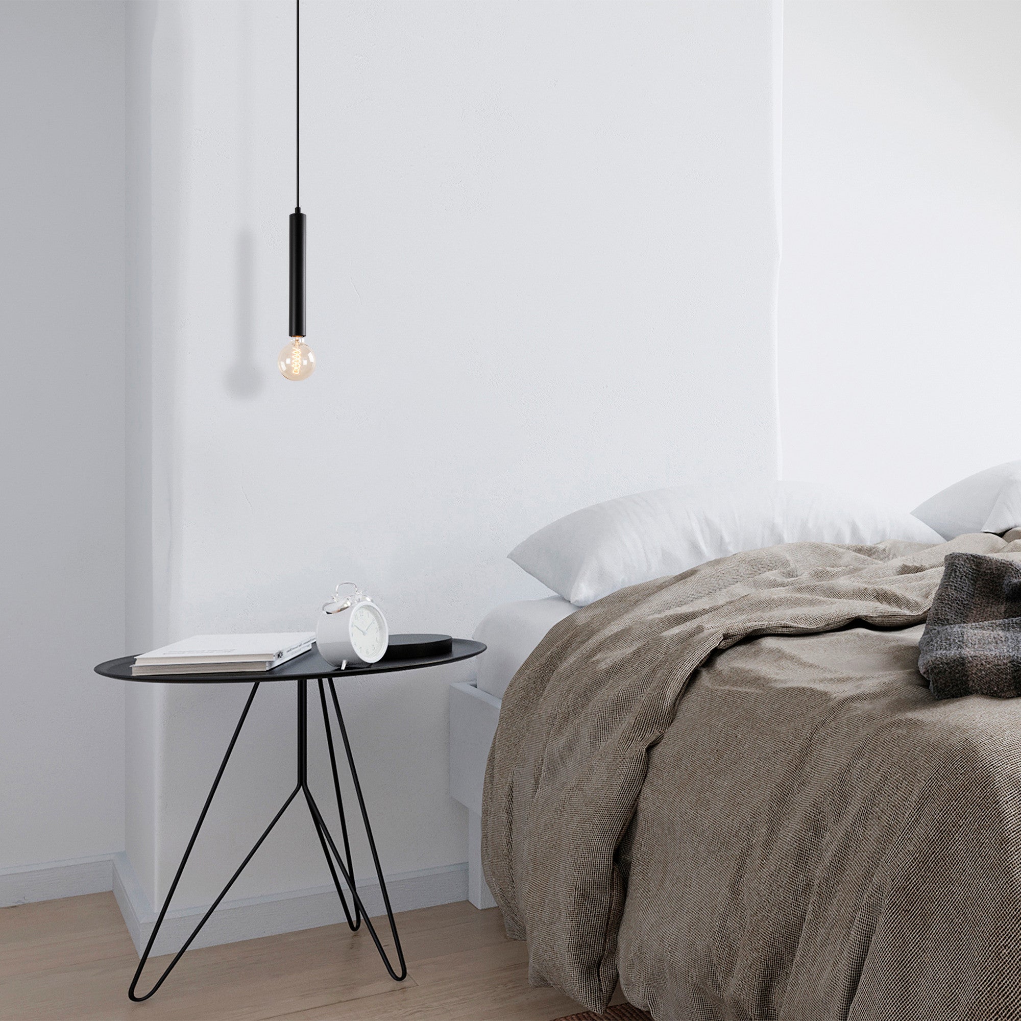 Candeeiro de Teto Industrial Preto, Corpo em Metal, 126 cm de Altura, Ajustável, Soquete E27, IP20 | Perfeito para Decoração e Iluminação Moderna