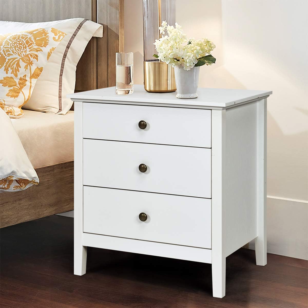 Mesinha de Cabeceira com 3 Gavetas 56 x 43 x 66 cm Mesa Auxiliar em Madeira com Pernas Gaveteiro de Armazenamento Branco