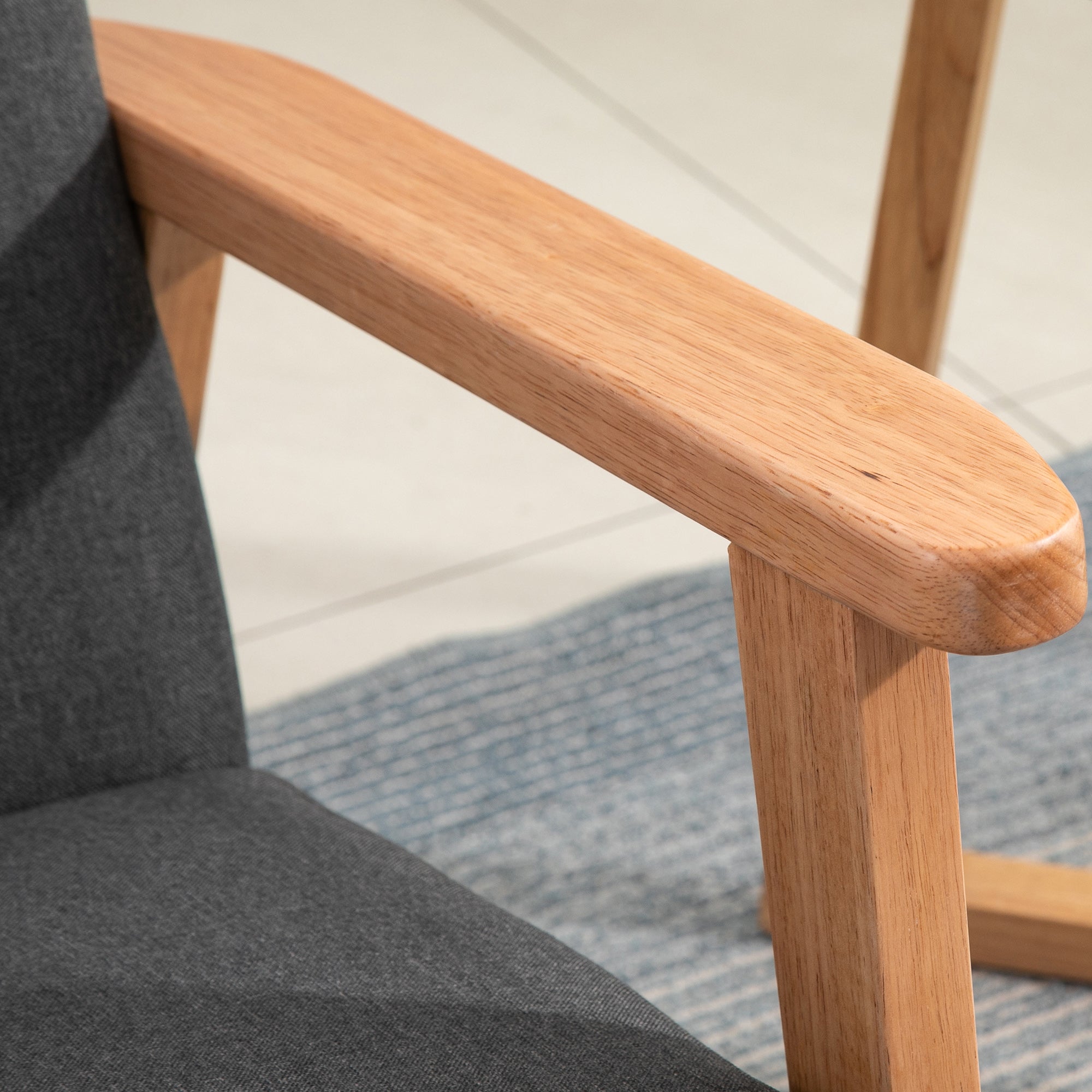 Poltrona Estofada em Linho Sintético Cinza Escuro 68,5x78,5x75 cm