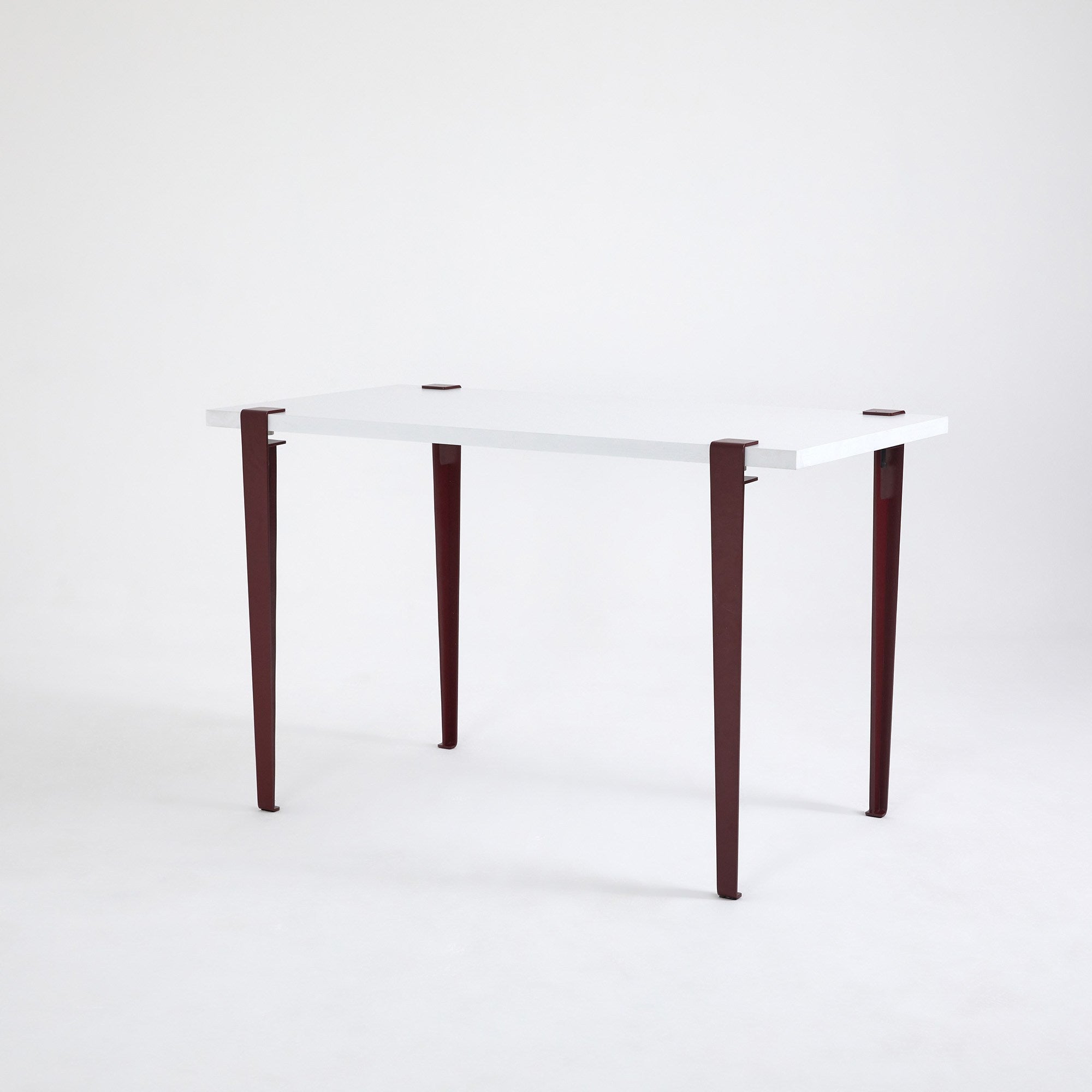 Mesa de Jantar Branca e Bordeaux para 4 Pessoas - Montagem Rápida e Fácil com Pernas de Aço Preto