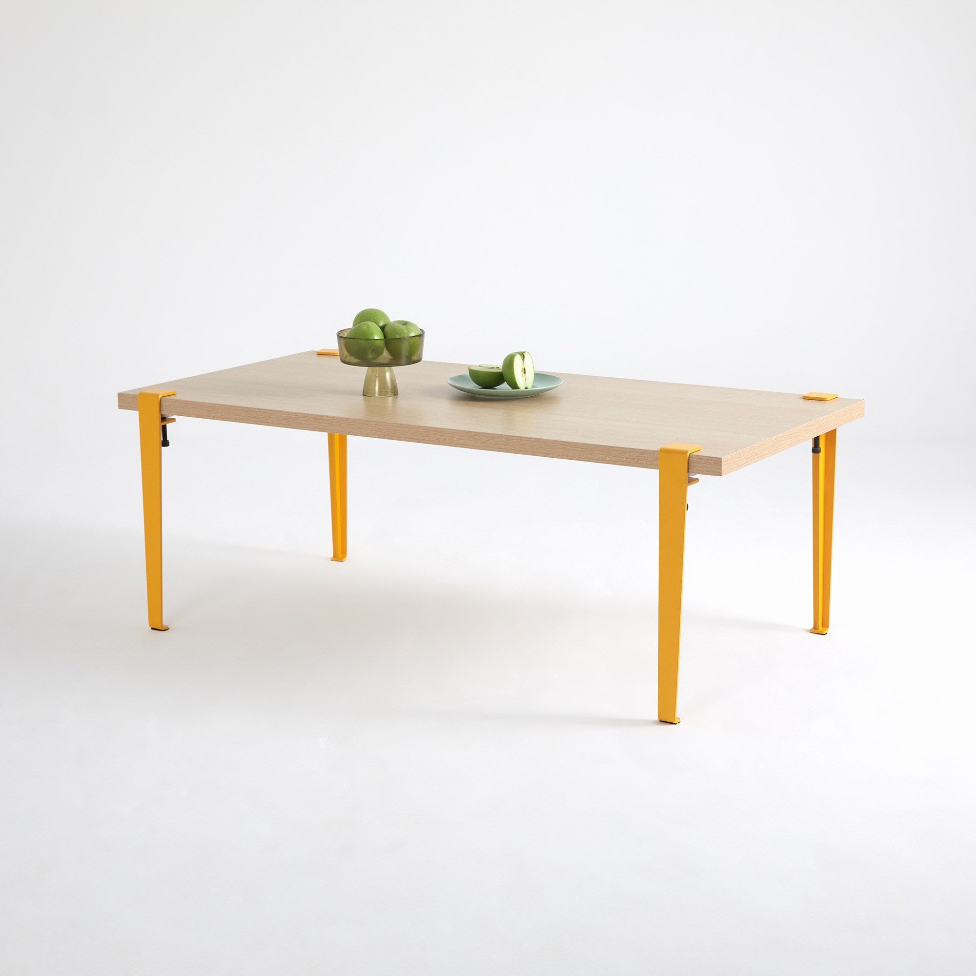 Mesa de Centro Amarela em Madeira com Pernas de Aço - Montagem Rápida e Fácil 120x60cm