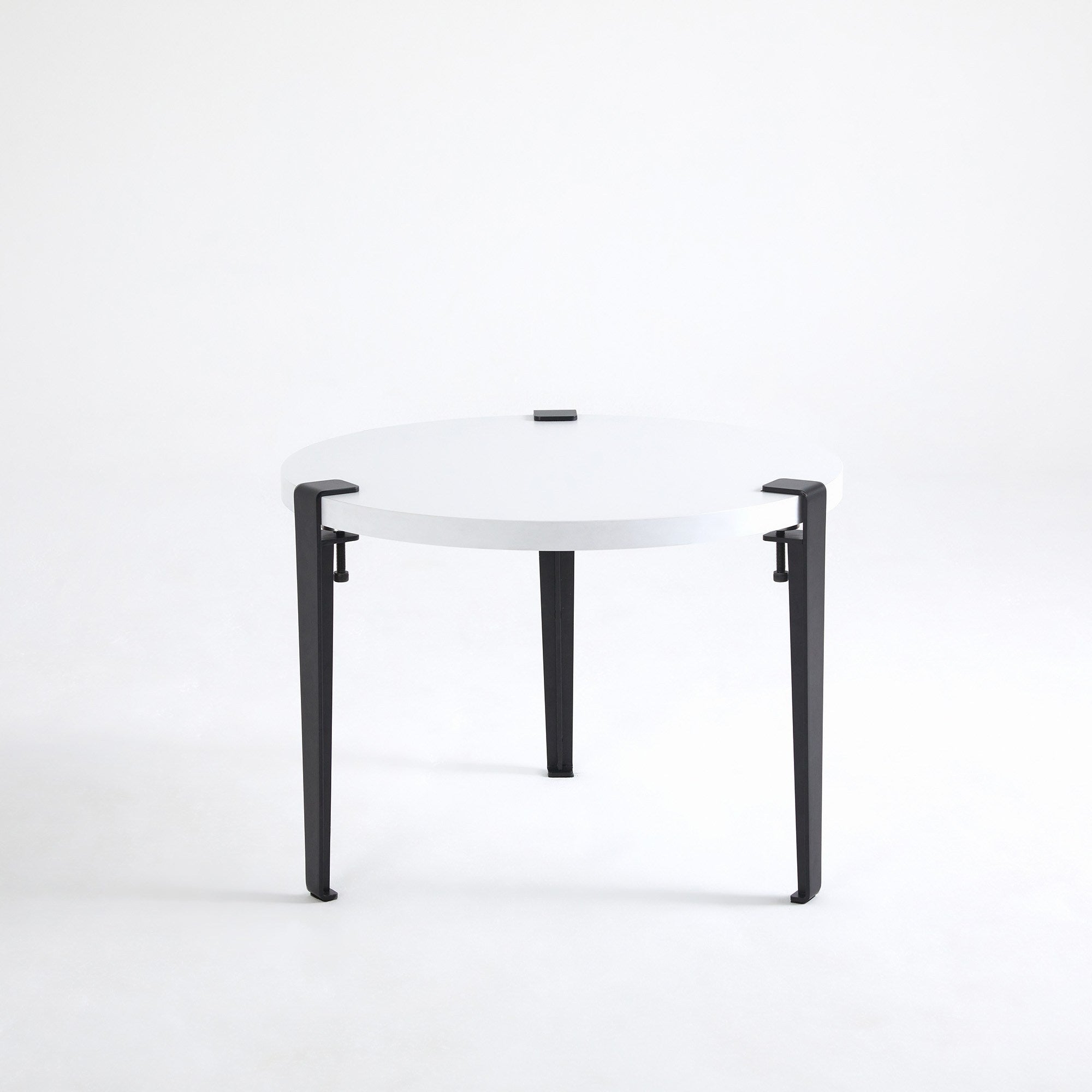 Mesa de Centro Redonda 60cm - Montagem Rápida e Fácil - Branco/Preto com Pernas de Aço