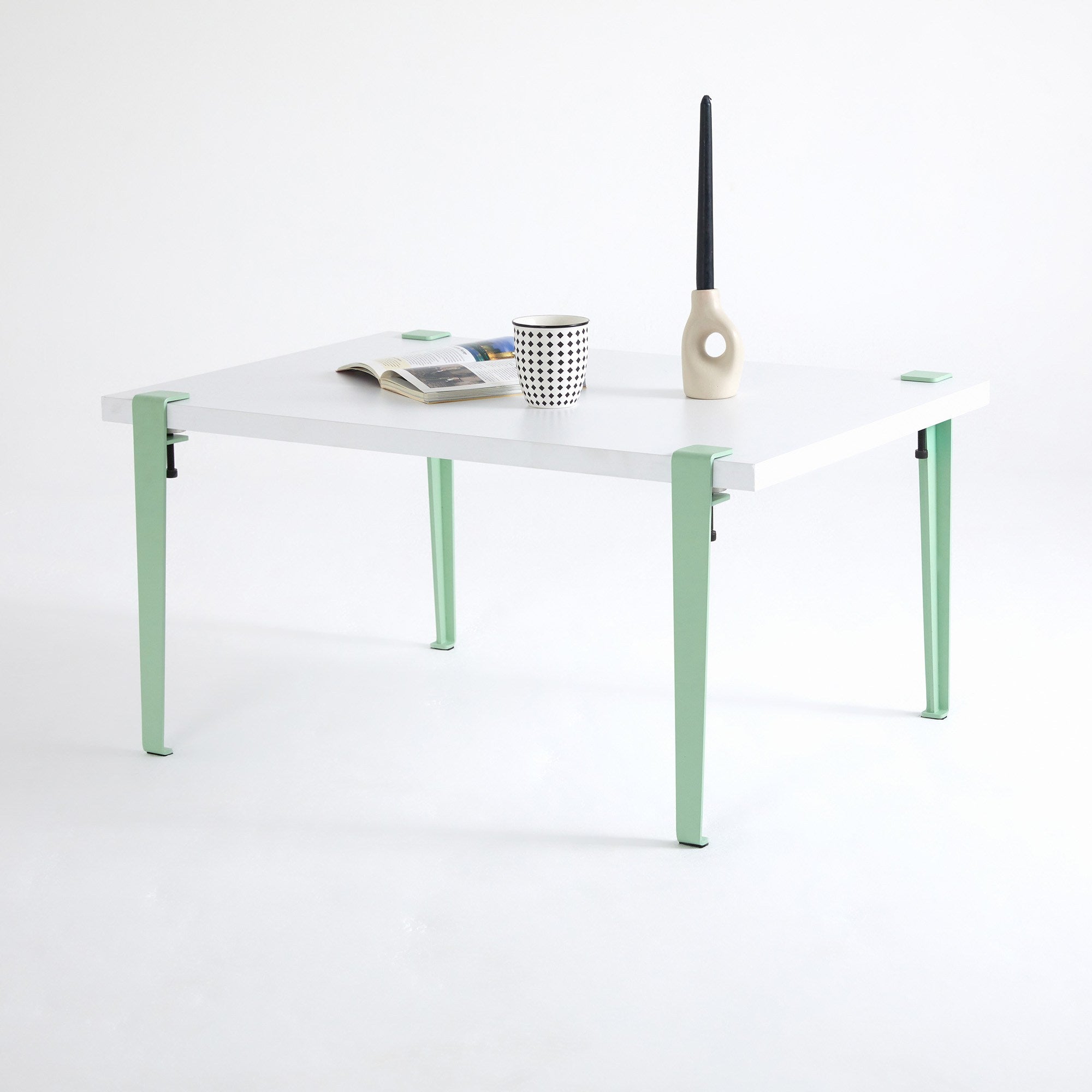 Mesa de Centro Branca com Pernas de Aço Preto - Montagem Rápida e Fácil 90x60cm