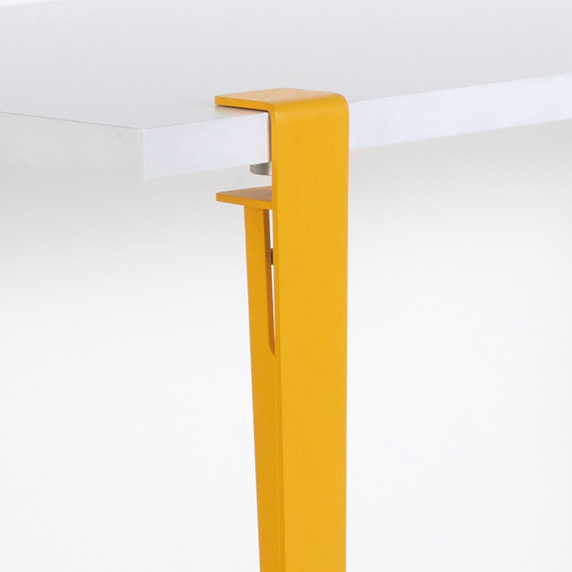 Mesa de Jantar Branca e Amarela com Pernas de Aço - Montagem Rápida e Fácil 150x75cm