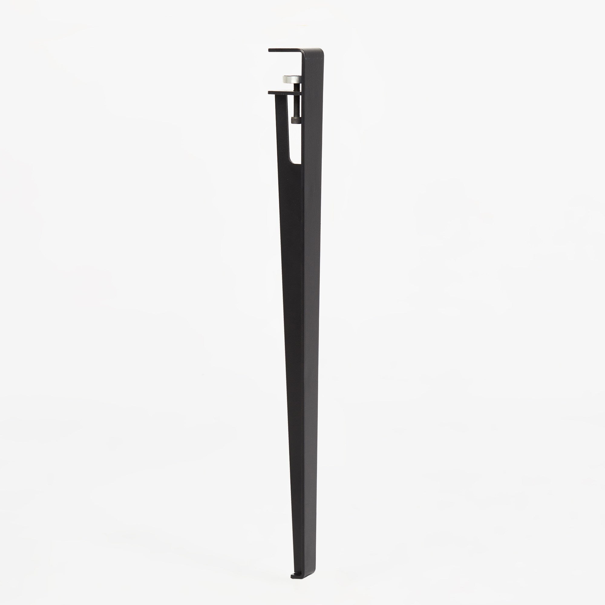 Mesa de Jantar Moderna em Madeira e Preto - 150cm com Pernas de Aço e Montagem Rápida
