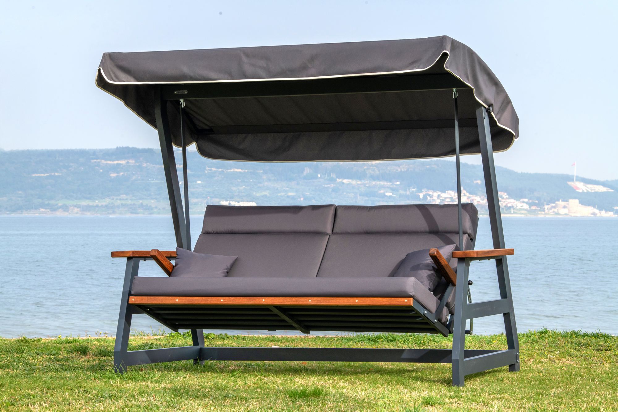 Baloiço de Jardim Triplo – 240 cm x 190 cm x 122 cm – Antracite – Alumínio e Madeira Iroko
