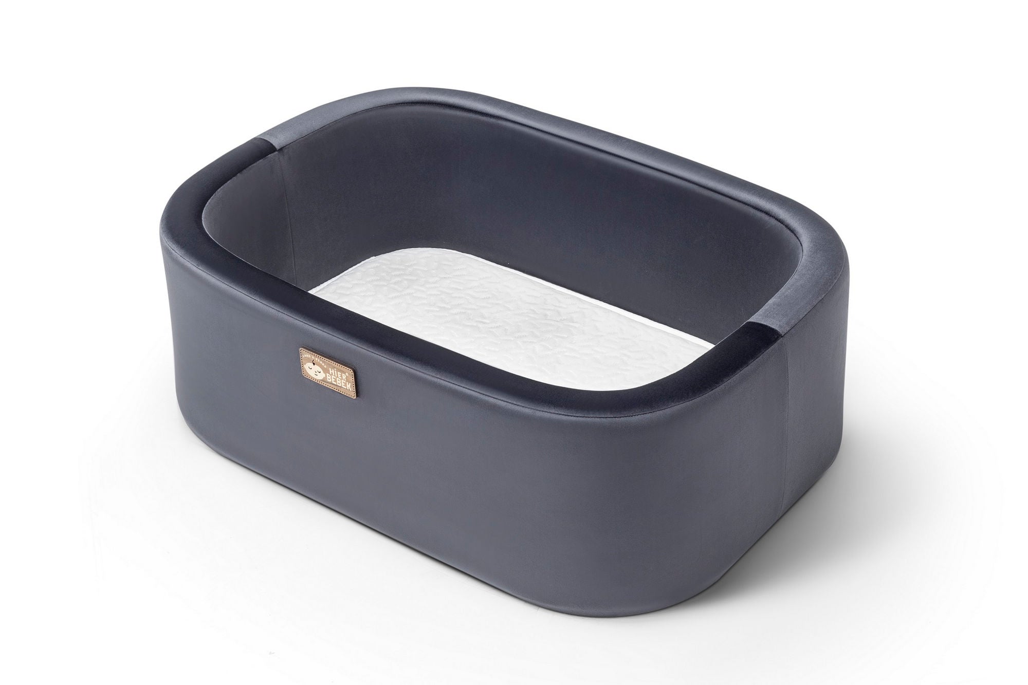 Berço – 46 cm largura x 72 cm profundidade – Preto e Branco – Madeira de Pinho