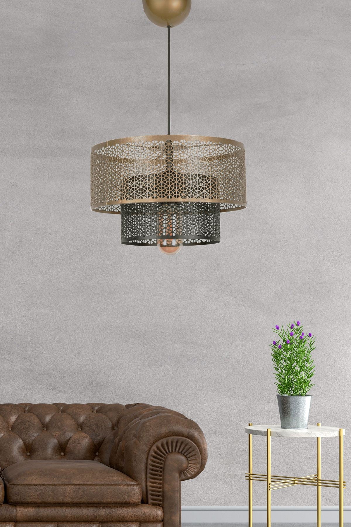 Candeeiro de Teto – 64 cm de altura – Preto e Antigo – Plástico e Metal