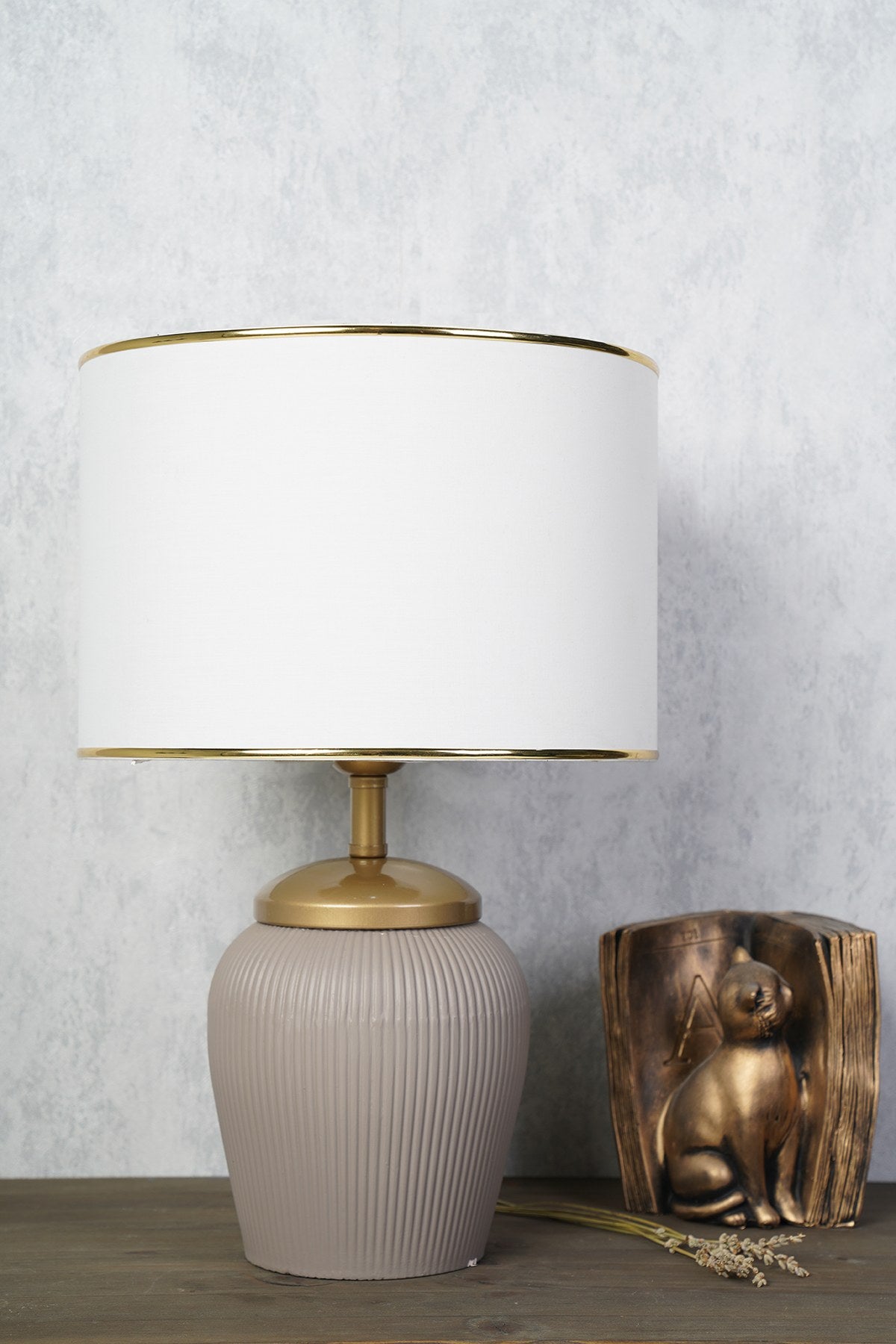 Candeeiro de mesa-YL204-Branco
Bege