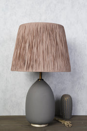 Candeeiro de Mesa – 70 cm – Cinza e Mink – Metálico