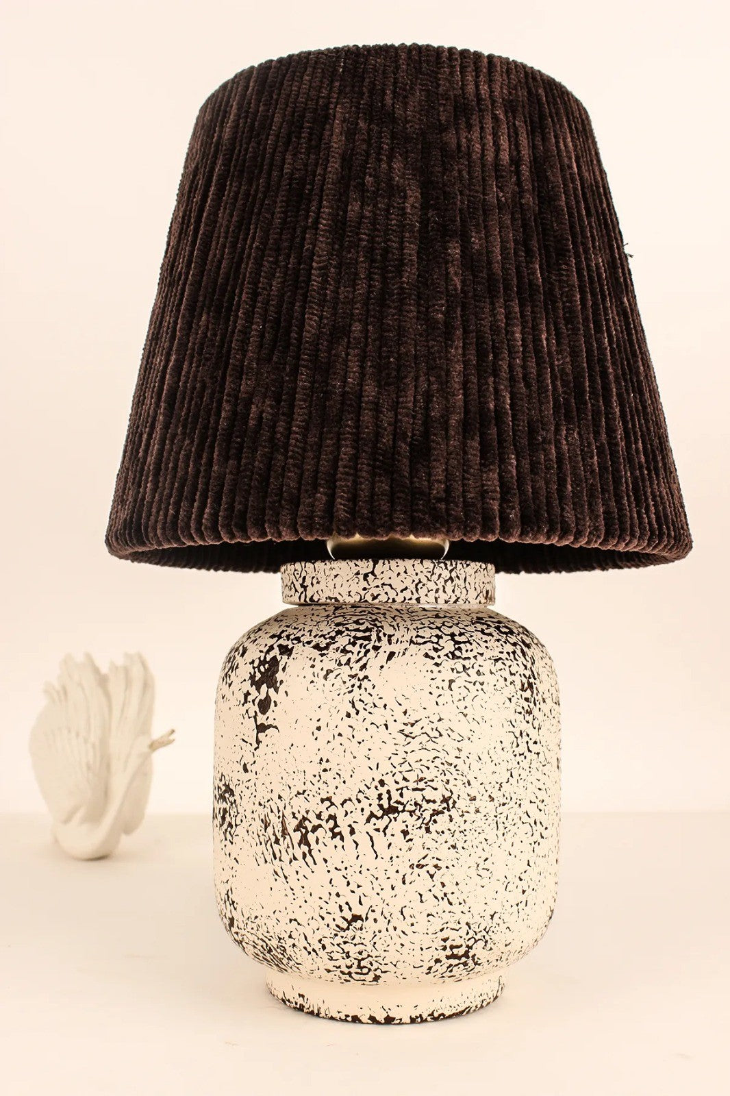 Candeeiro de mesa-YL646-Creme
Marrom