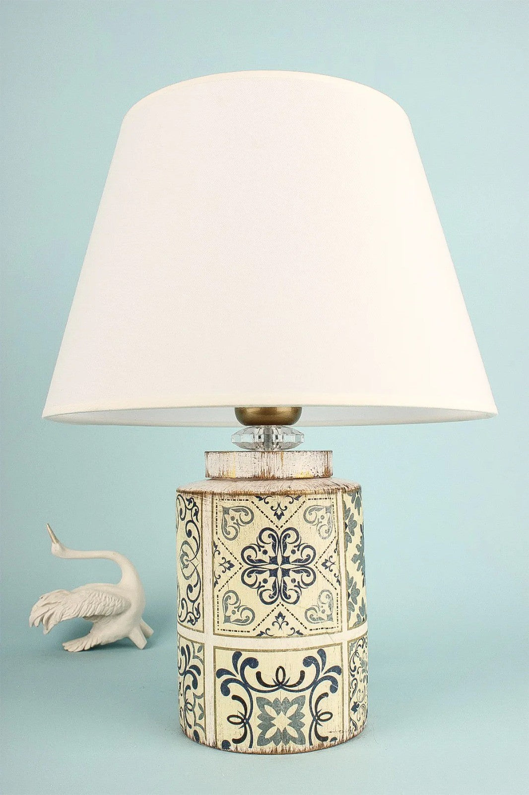 Candeeiro de mesa-YL688-Branco