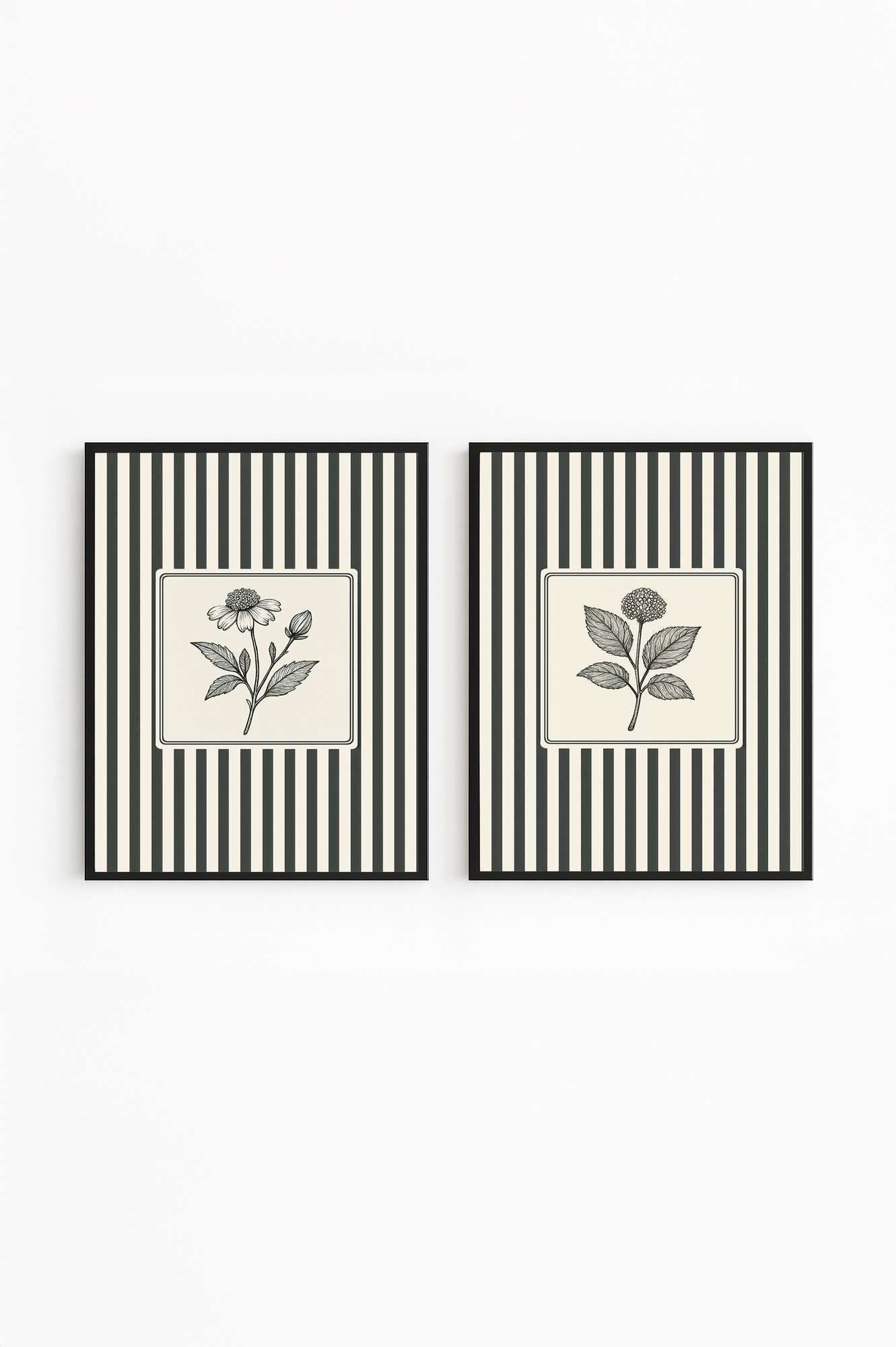 Conjunto de 2 Quadros Decorativos MDF Emoldurados 30x40cm - Multicolor com Moldura de Madeira Maciça