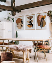 Conjunto de 3 Quadros Decorativos Multicolor com Moldura de Madeira - 40x60cm - Tela Mista Poliéster/Algodão