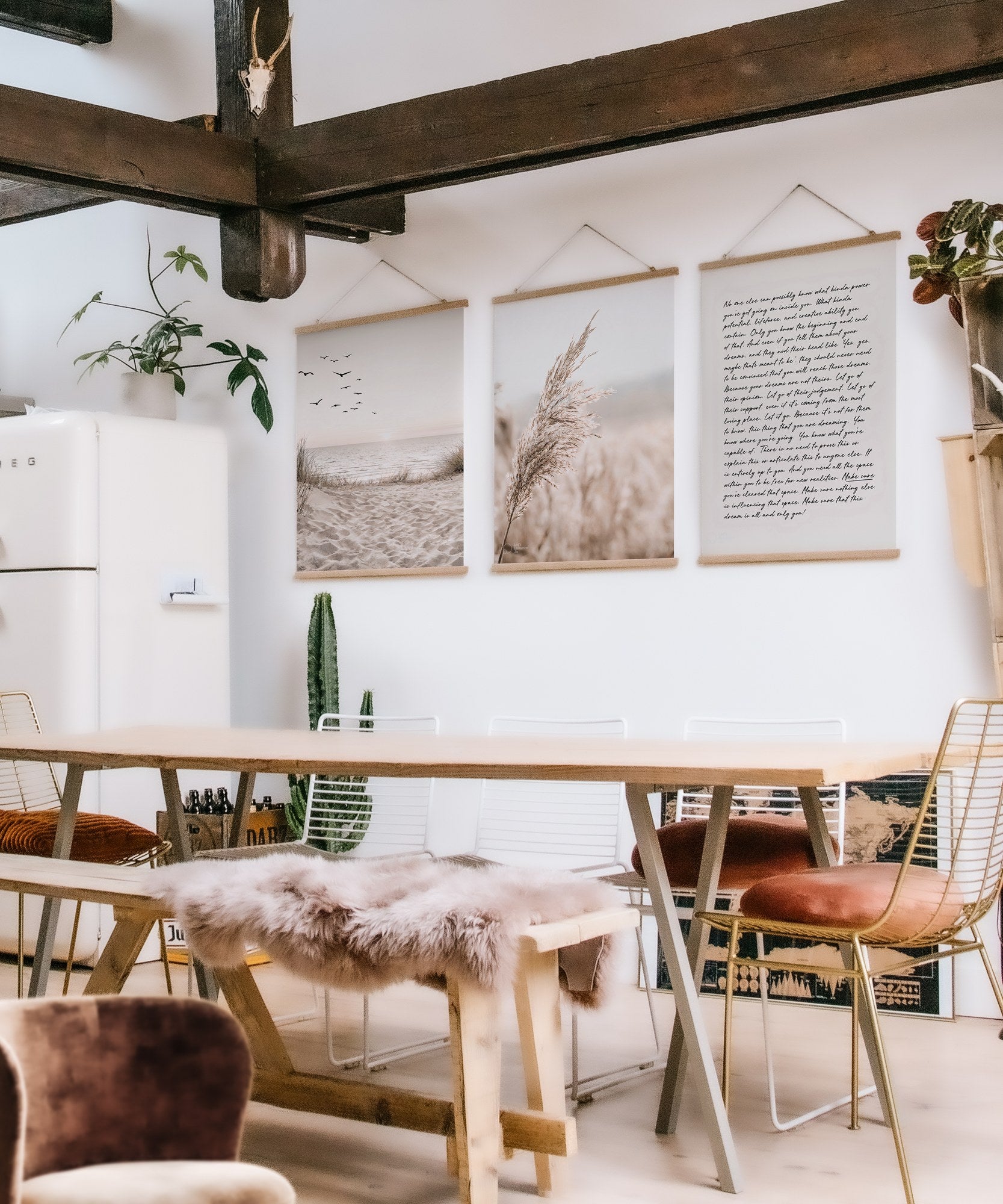 Tríptico Decorativo Multicolor em Tela (Poliéster/Algodão) com Moldura de Madeira — 40 x 60 cm (3 Peças)