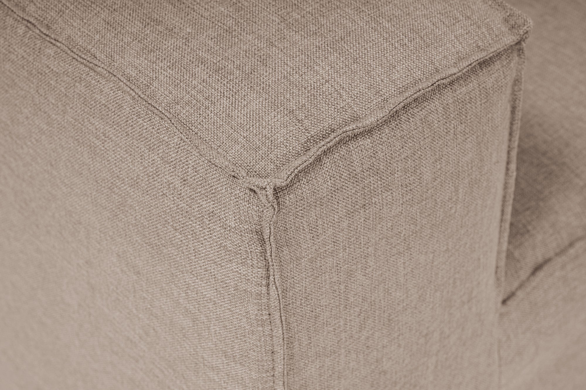 Sofá de Canto – 297 x 190 x 66 cm – Marrom – Madeira de Faia, Tecido de Linho