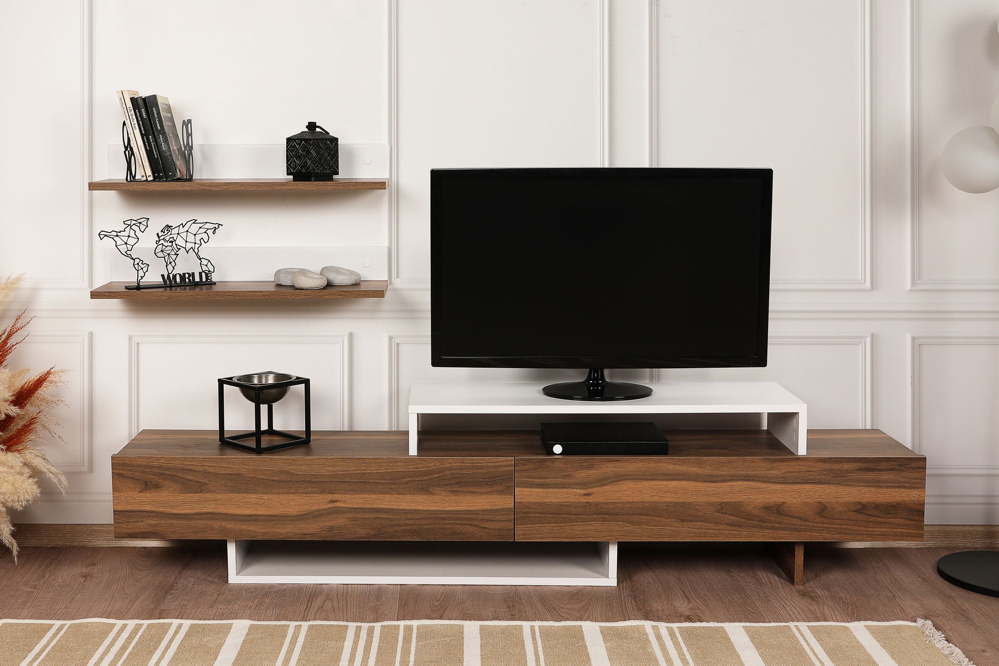 Móvel de TV escandinavo, branco e teca, 180 cm | Painel de partículas 100% revestido em melamina, 18 mm de espessura | Montável na parede, várias prateleiras, design elegante e funcional