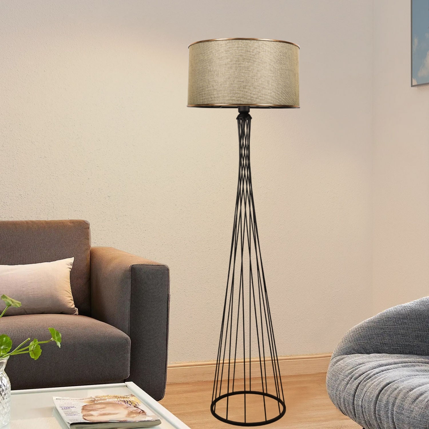 Candeeiro de Pé – 21 x 38 x 143 cm – Bege Areia – Metal