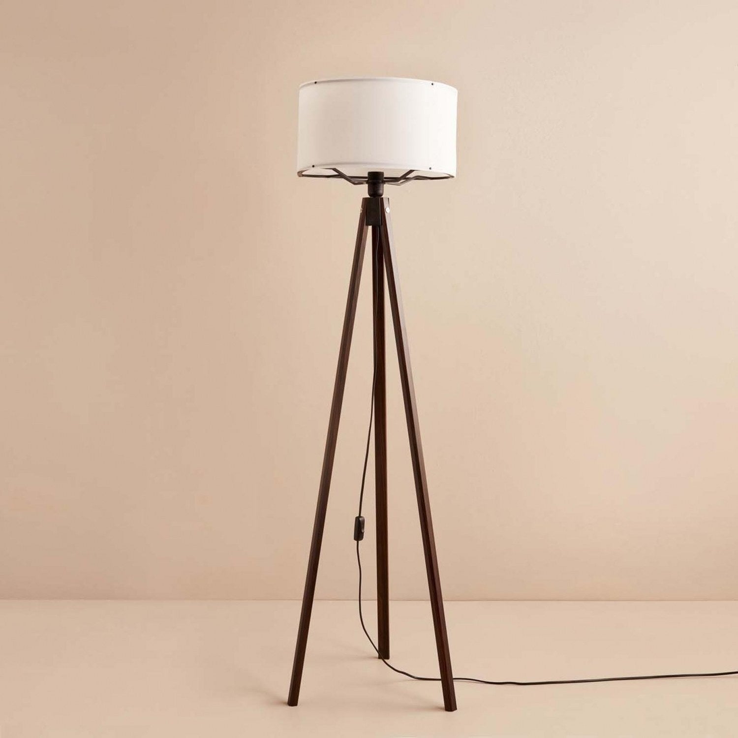 Candeeiro de Pé – 140 cm – Branco e Marrom – Tecido e Madeira