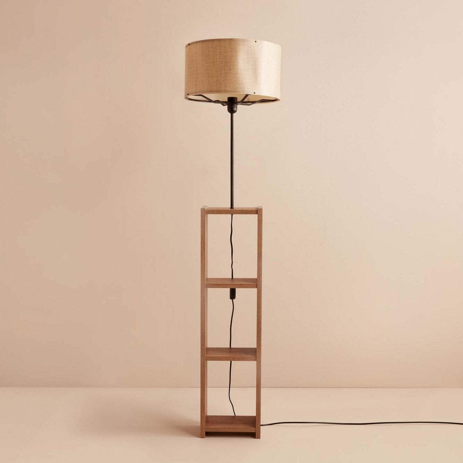 Candeeiro de Pé de Madeira – 21 cm / 20 cm – Bege
