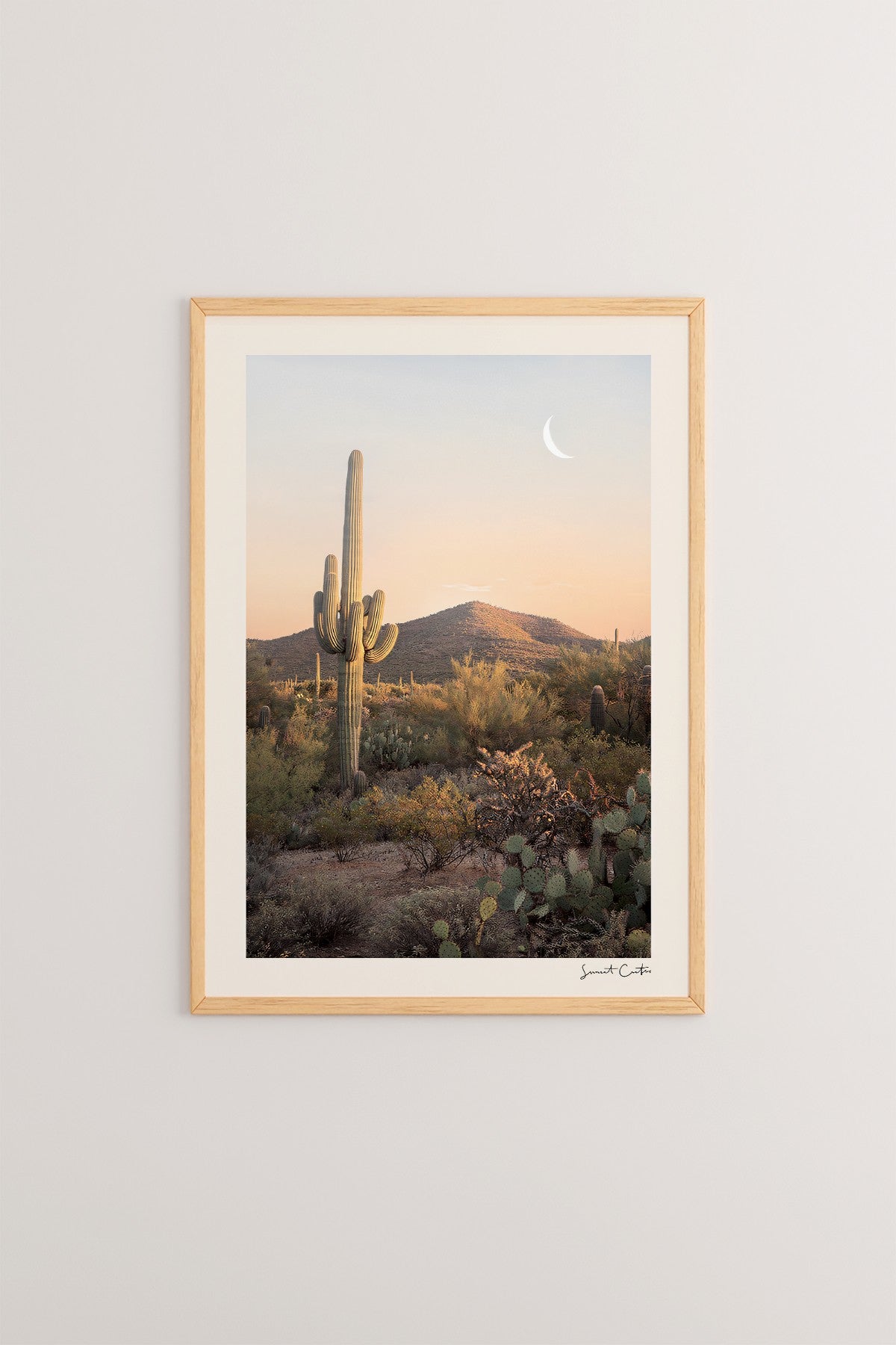 Quadro Decorativo Multicolor em Madeira Maciça - Arte Digital Emoldurada 33x48cm