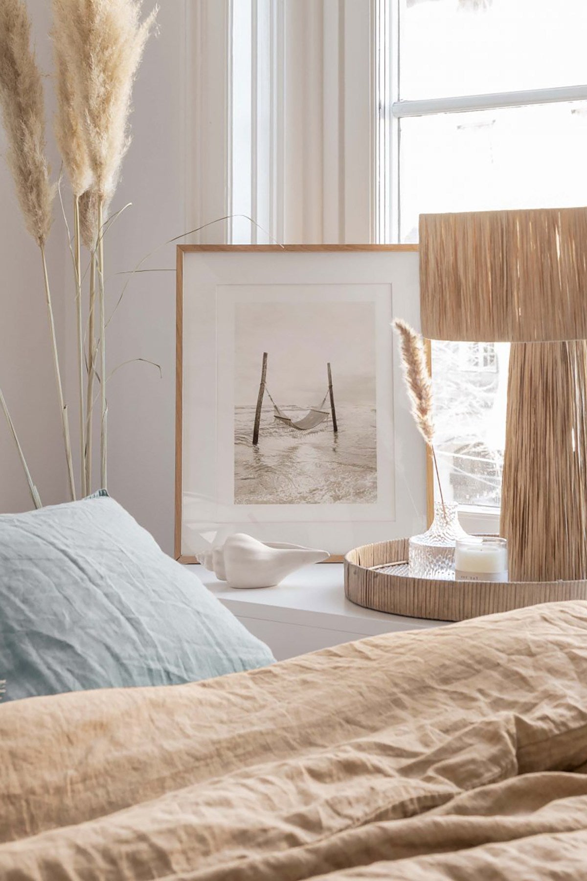 Quadro Decorativo Multicolor em Madeira Maciça - Arte Digital Emoldurada 33x48cm