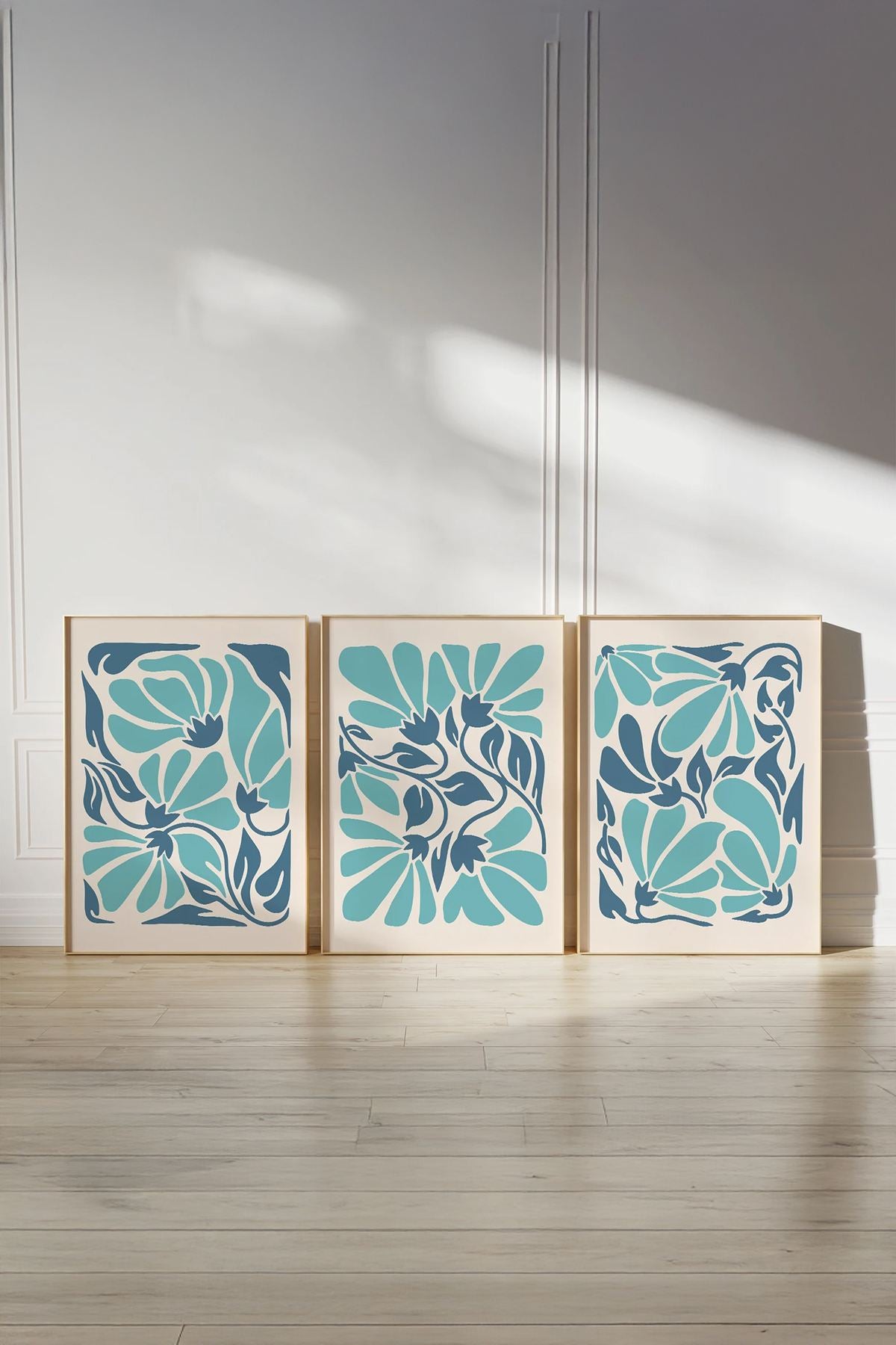 **Conjunto de 3 Quadros Decorativos Multicolor com Moldura de Madeira Maciça - 33x48cm**