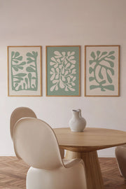 Conjunto de 3 Quadros Decorativos com Moldura — Multicolor, Madeira Maciça 2 cm, Impressão Digital, 33 x 48 cm cada