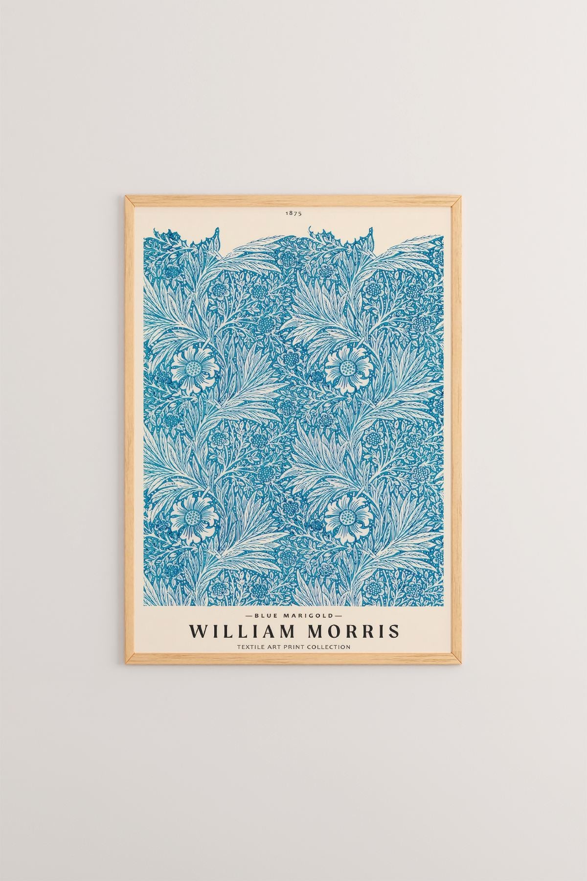 Quadro Decorativo Multicolor com Moldura de Madeira Maciça - Impressão Digital 33x48cm