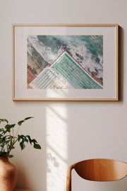 Quadro Decorativo Multicolor com Moldura de Madeira Maciça - 33x48cm - Impressão Digital de Alta Qualidade