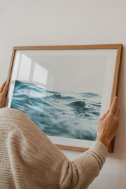 Quadro Decorativo Multicolor com Moldura de Madeira Maciça - 33x48cm - Impressão Digital de Alta Qualidade