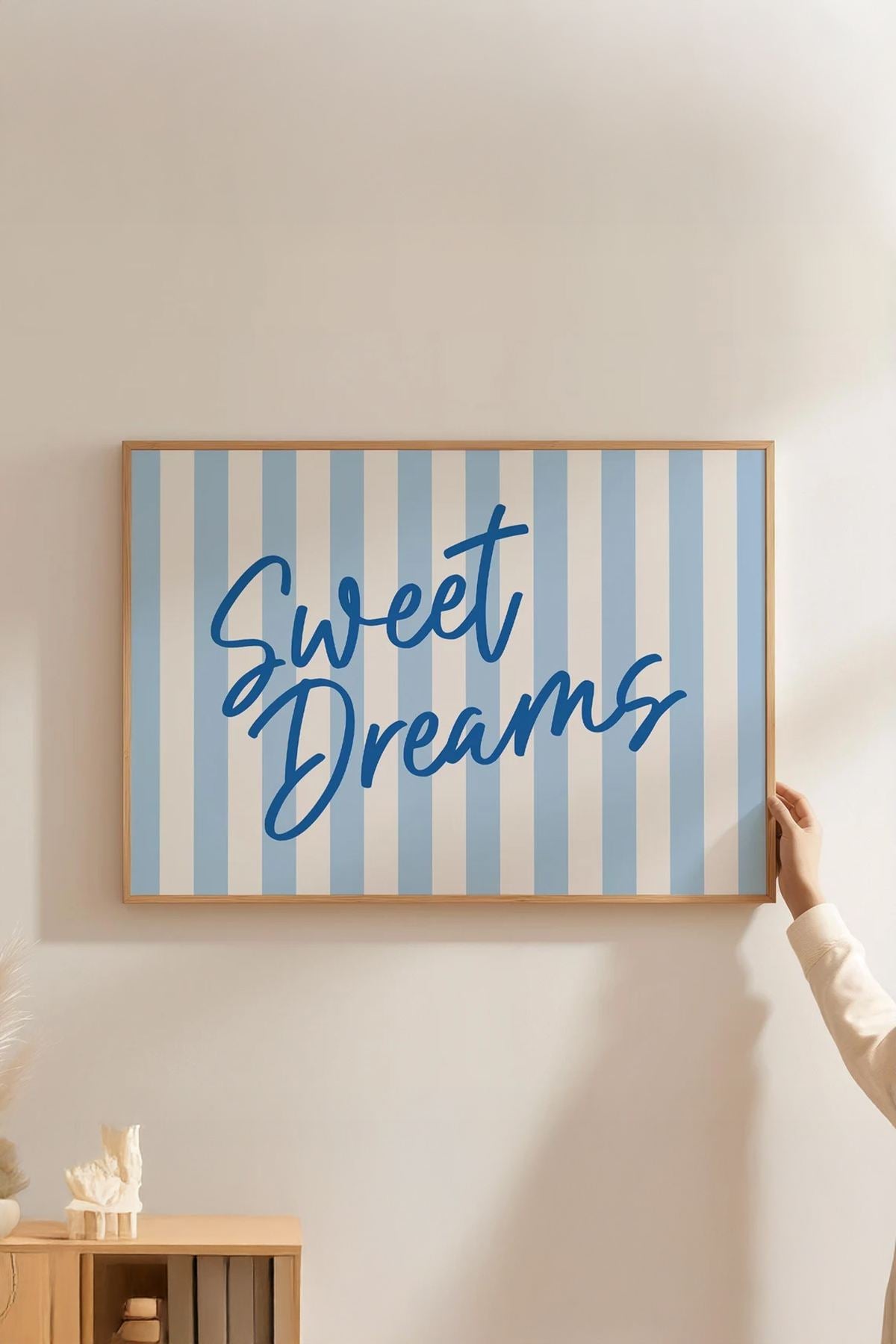 Quadro Decorativo Multicolor com Moldura de Madeira Maciça - 33x48cm - Impressão Digital em MDF