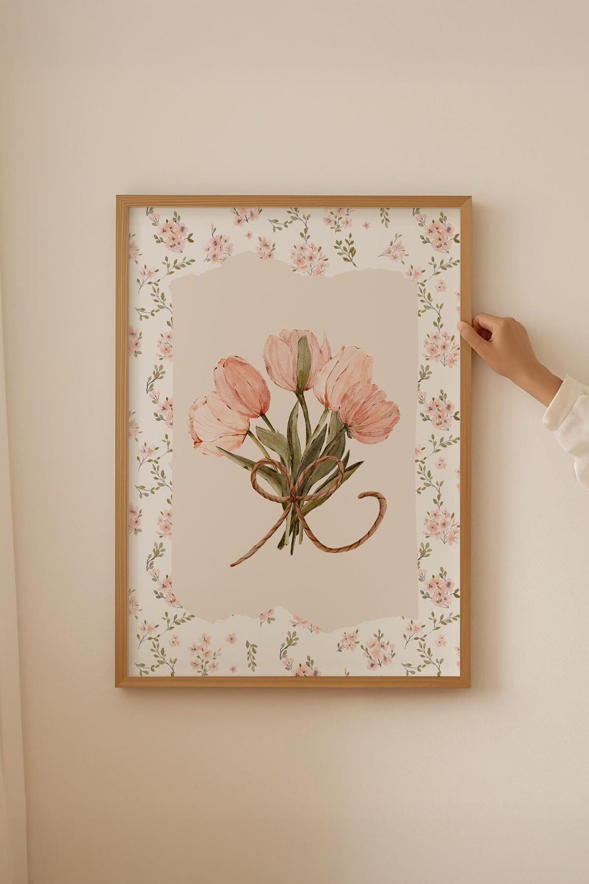 Quadro Decorativo Multicolor com Moldura de Madeira Maciça - Impressão Digital 33x48cm