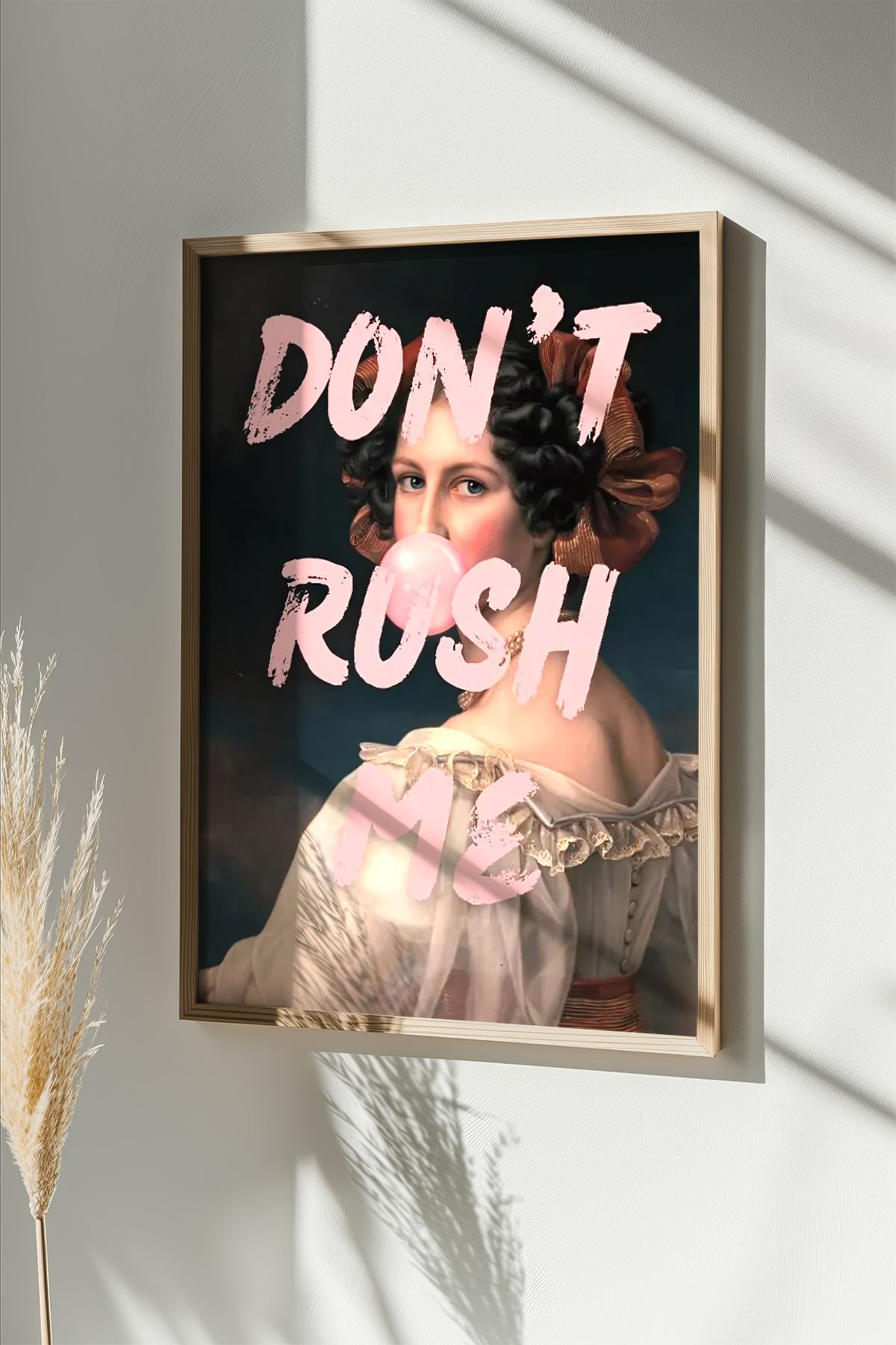 Quadro Decorativo Multicolor com Moldura de Madeira Maciça 50x70cm - Impressão Digital em MDF