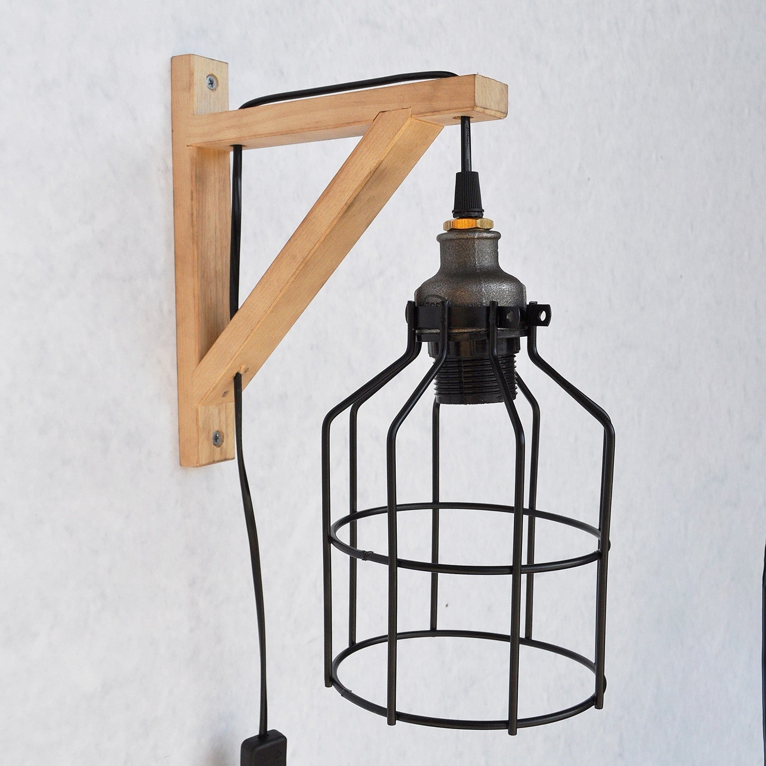 Candeeiro de Parede – 35 x 30 x 17 cm – Preto – Ferro